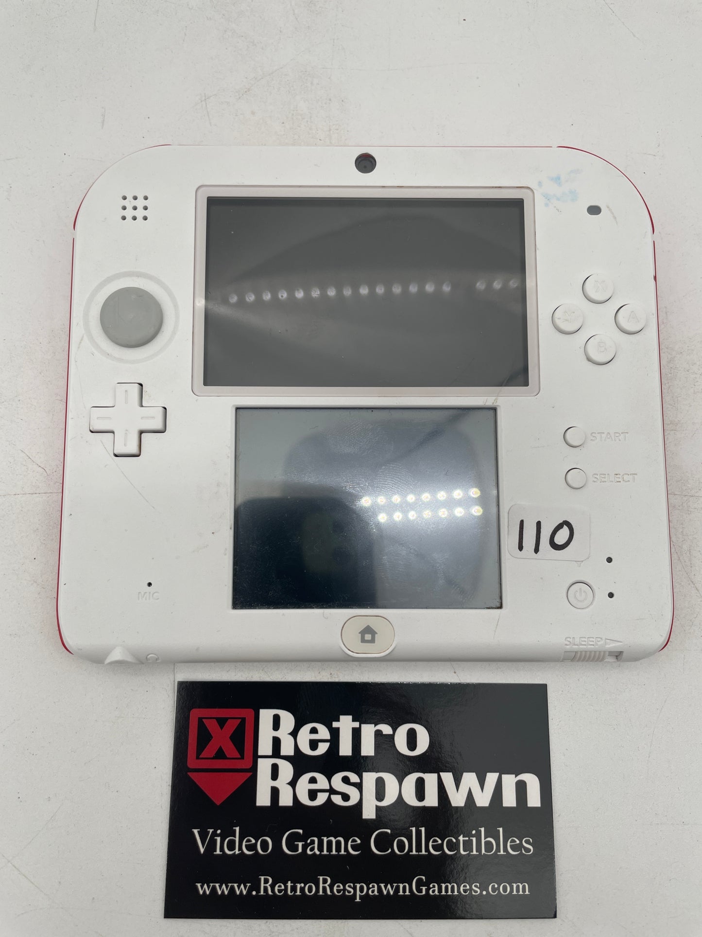 Nintendo 2DS White & Red - (Console + Charger)