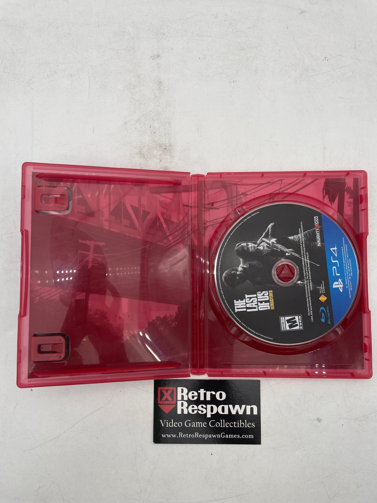 The Last of Us Remastered [Playstation Hits] - Playstation 4 (Complete)