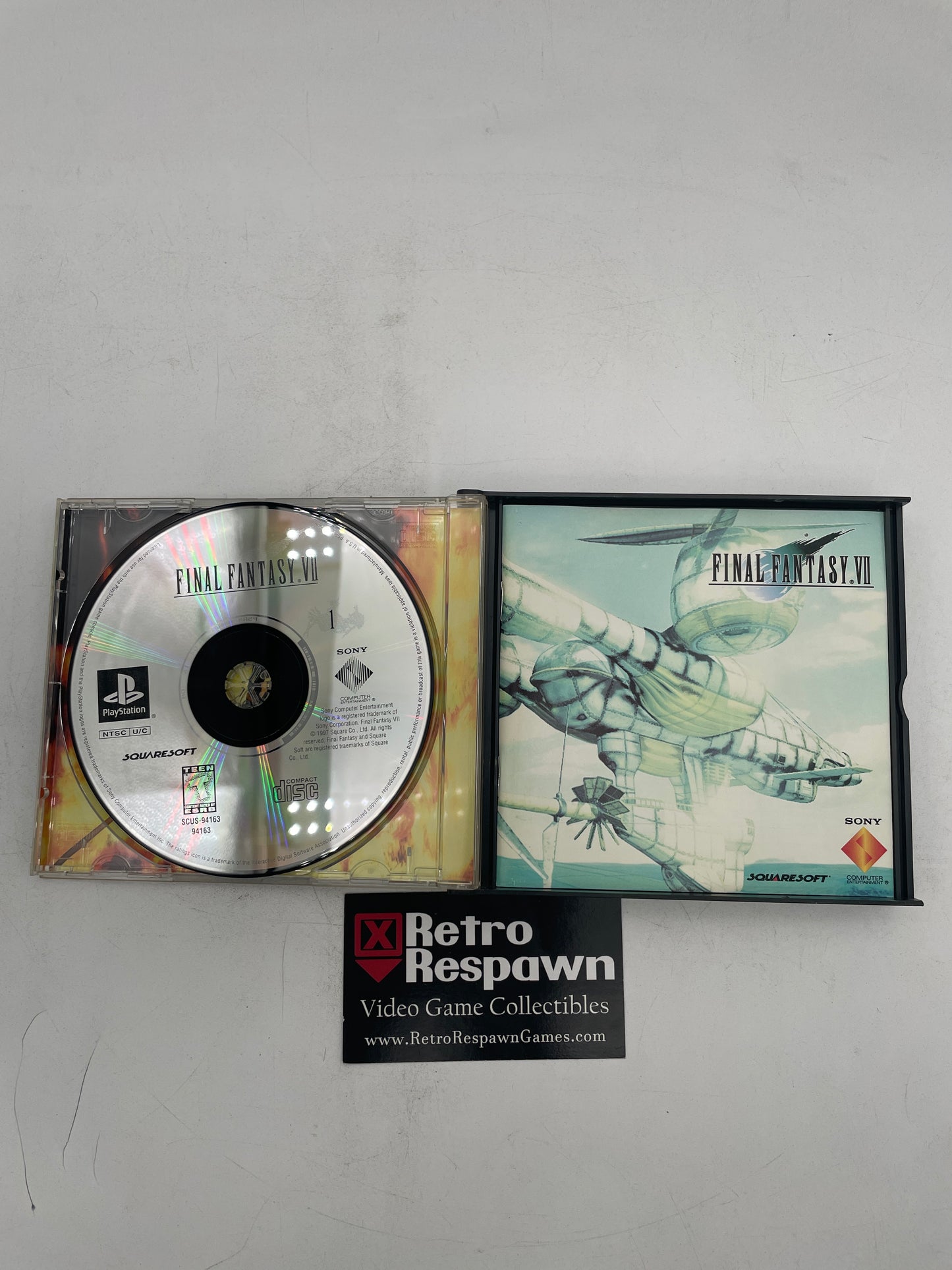 Final Fantasy VII [Greatest Hits] - Playstation (Complete)