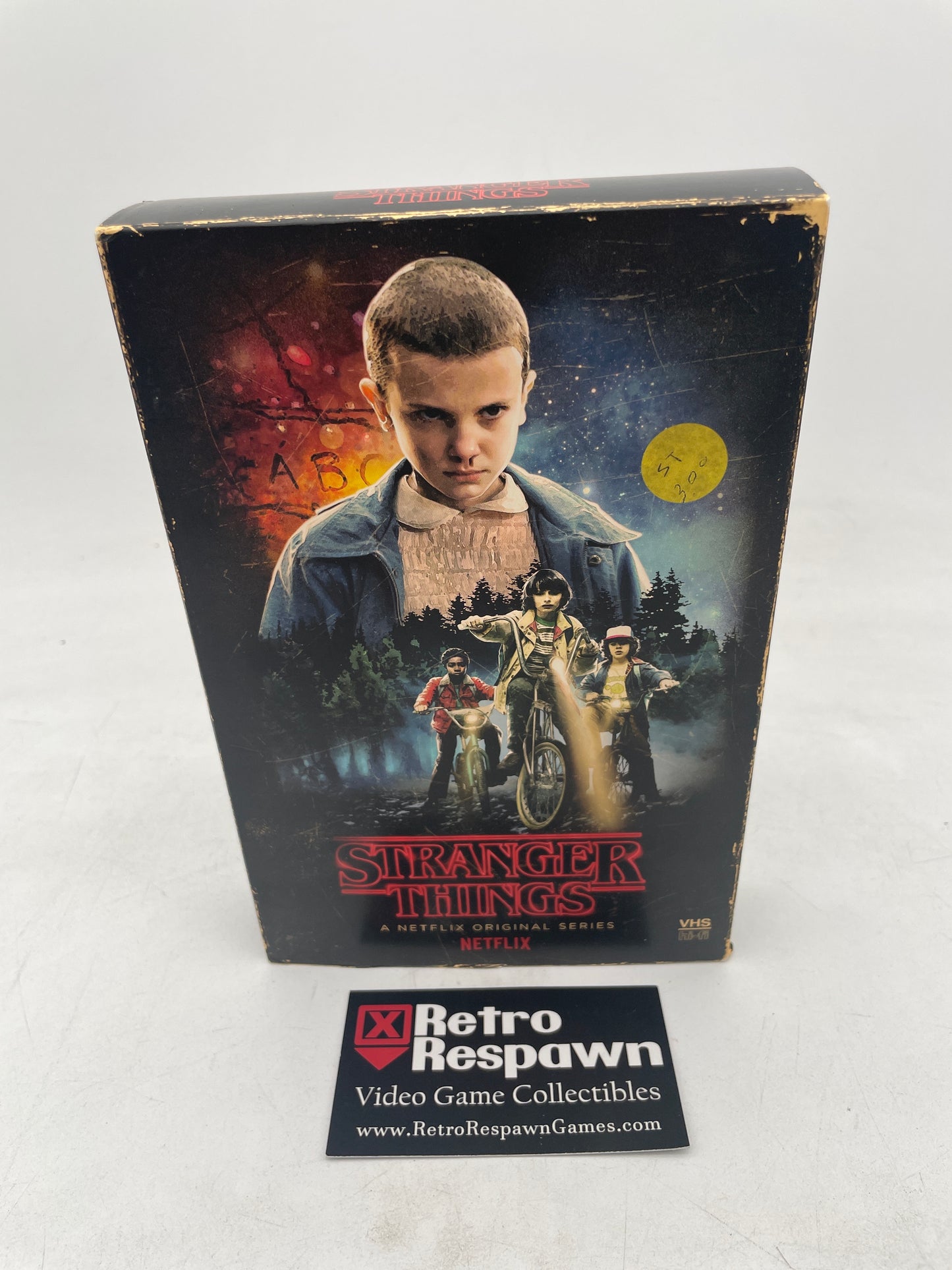 Stranger Things Season 1 VHS Limited Edition [Blu-Ray] - Tv Show/Movie (Complete)
