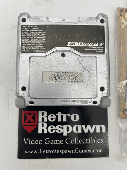 Ugly Platinum Gameboy Advance SP - GameBoy Advance (Complete)