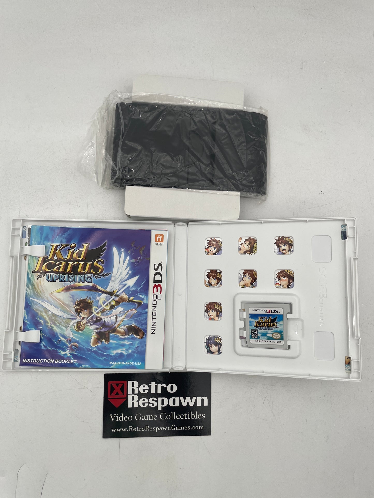 Kid Icarus Uprising [Big Box] - Nintendo 3DS (Complete)