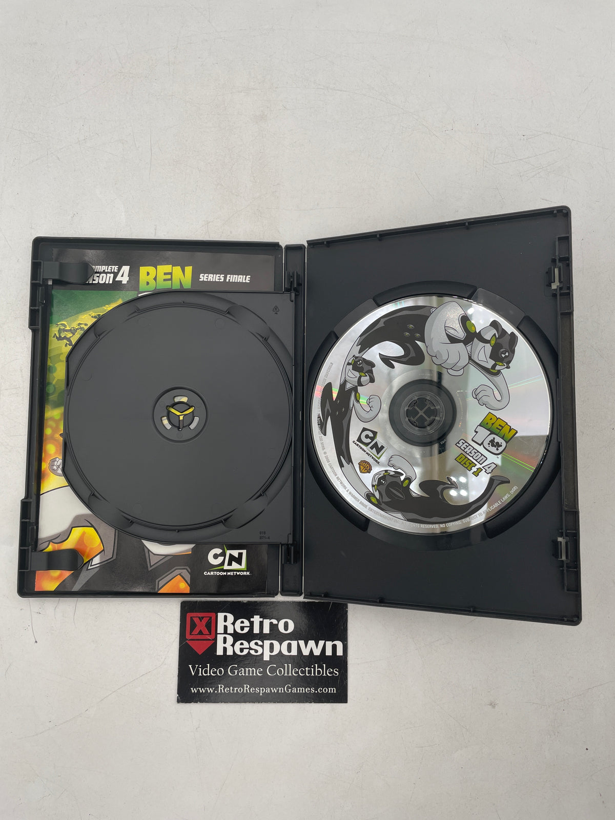 Ben 10 Season 4 Complete - DVD (Complete)