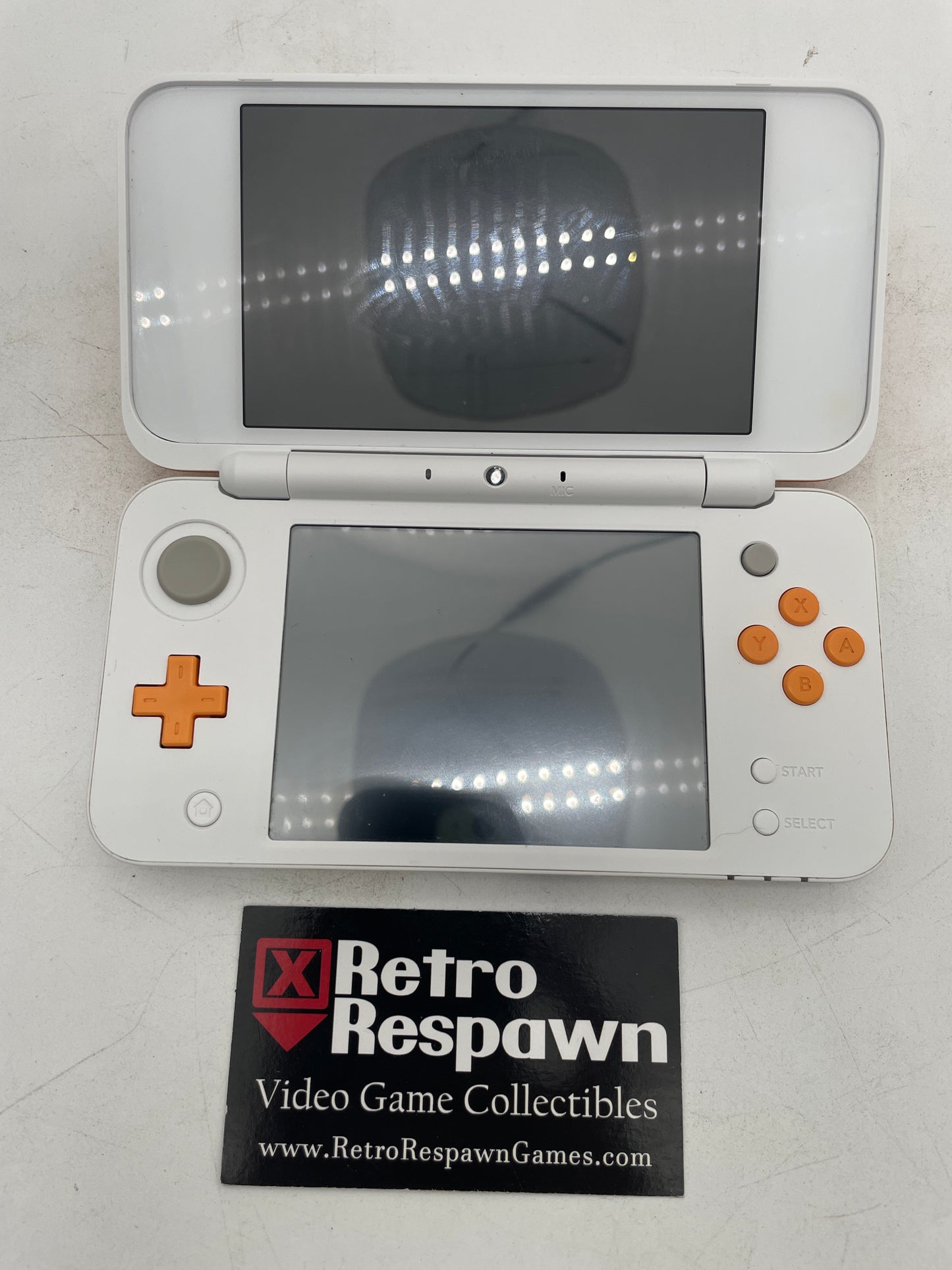 Modded New Nintendo 2DS XL White & Orange - Nintendo 3DS (Console + Charger)
