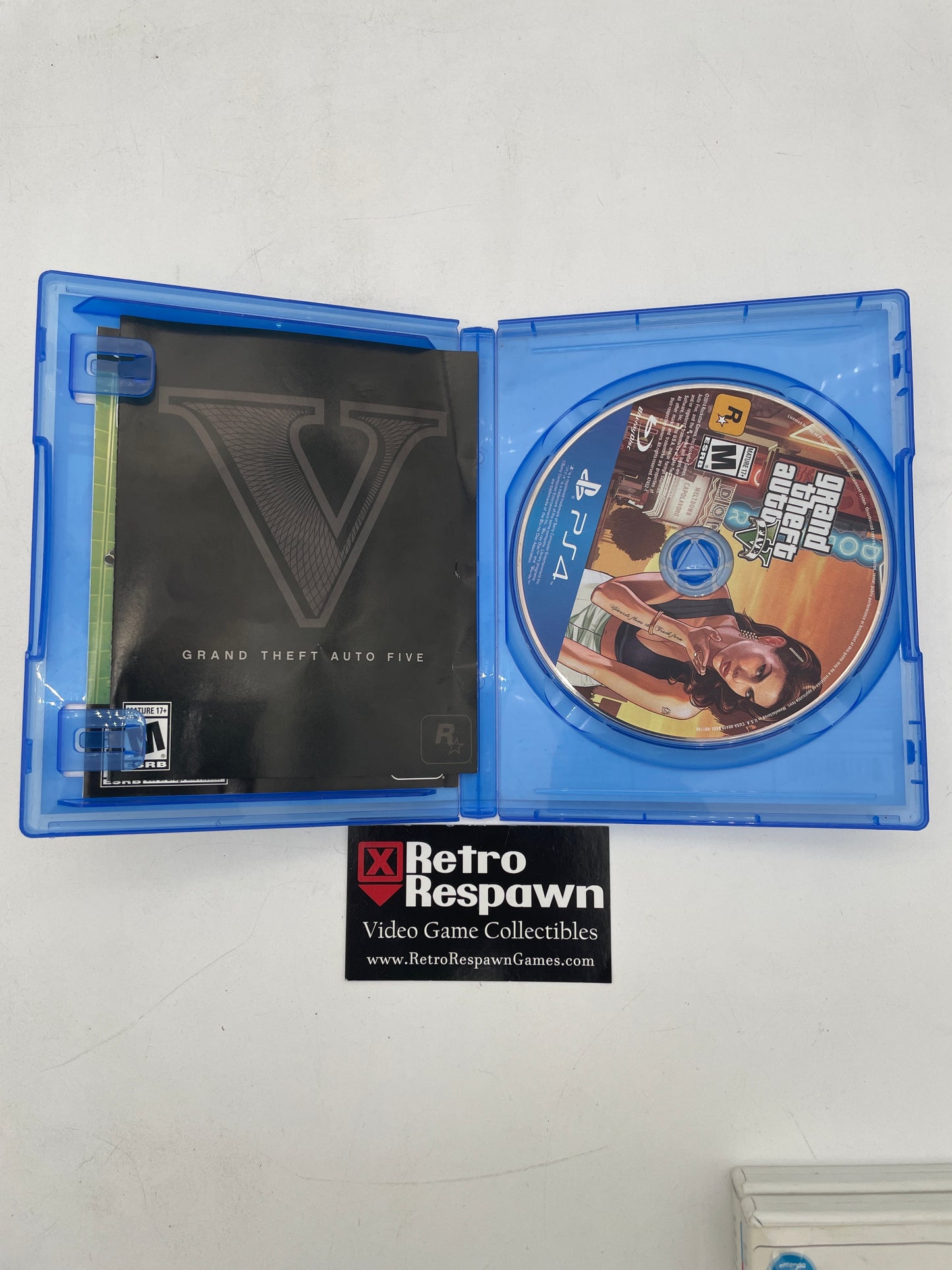 Grand Theft Auto V - Playstation 4 (Complete)