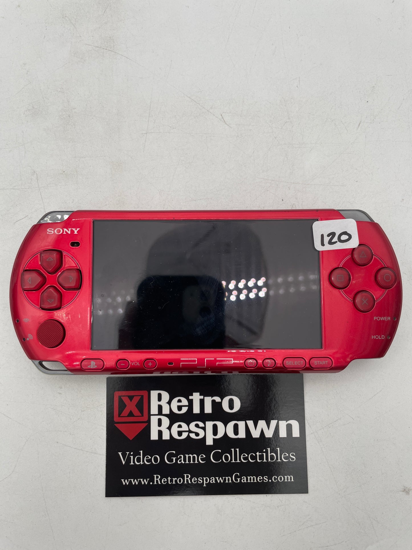 Red PSP 3000 - PSP (Console + Charger)