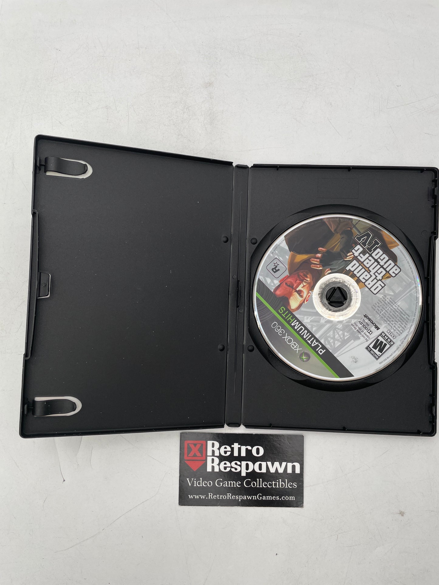 Grand Theft Auto IV [Platinum Hits] - Xbox 360 (Missing Manual)
