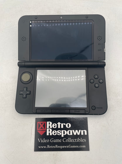 Blue 3DS LL [Region Free] - Nintendo 3DS (Console + charger)
