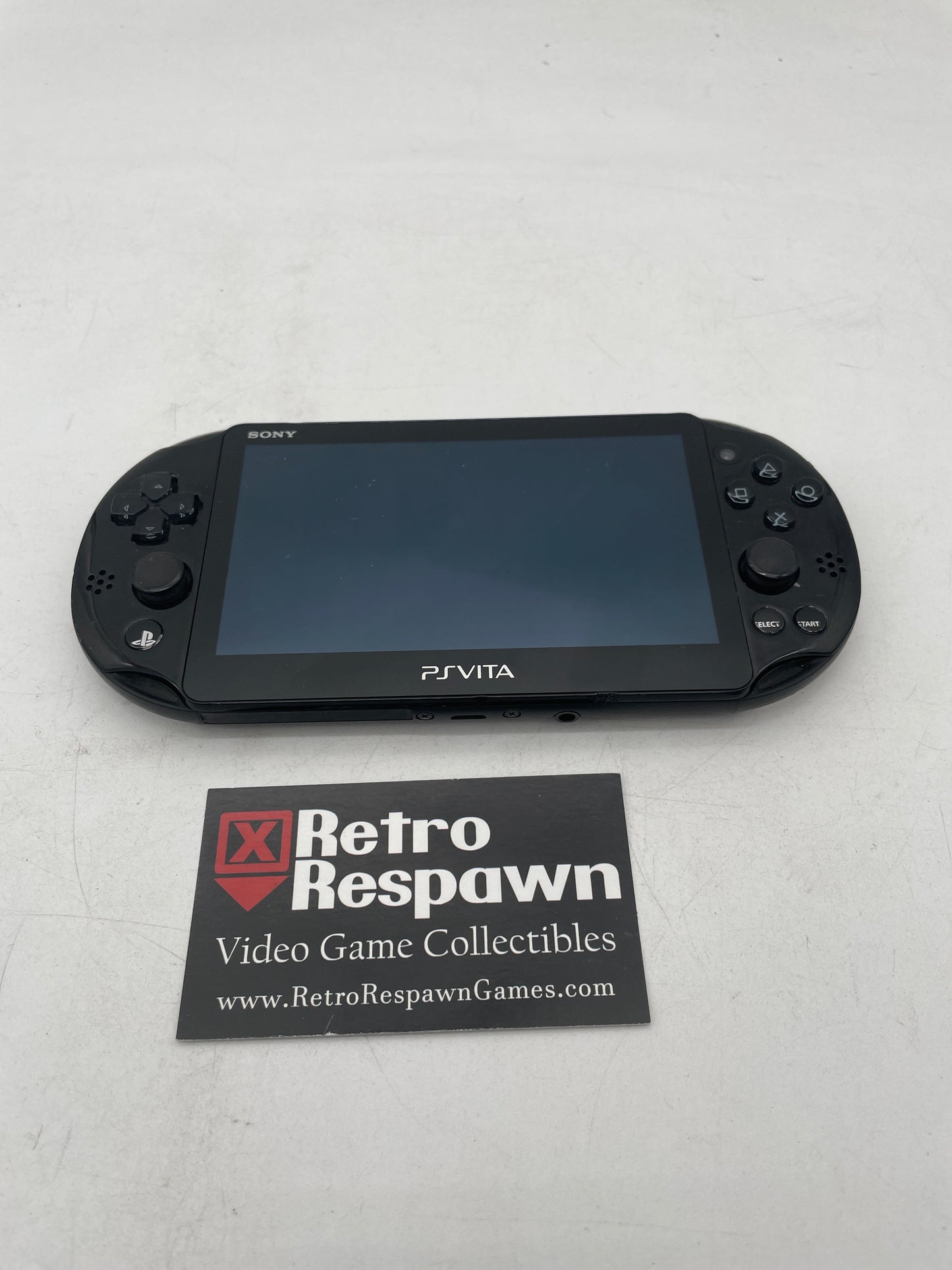 Playstation Vita Slim 2000 - Playstation Vita (Console + Charger)