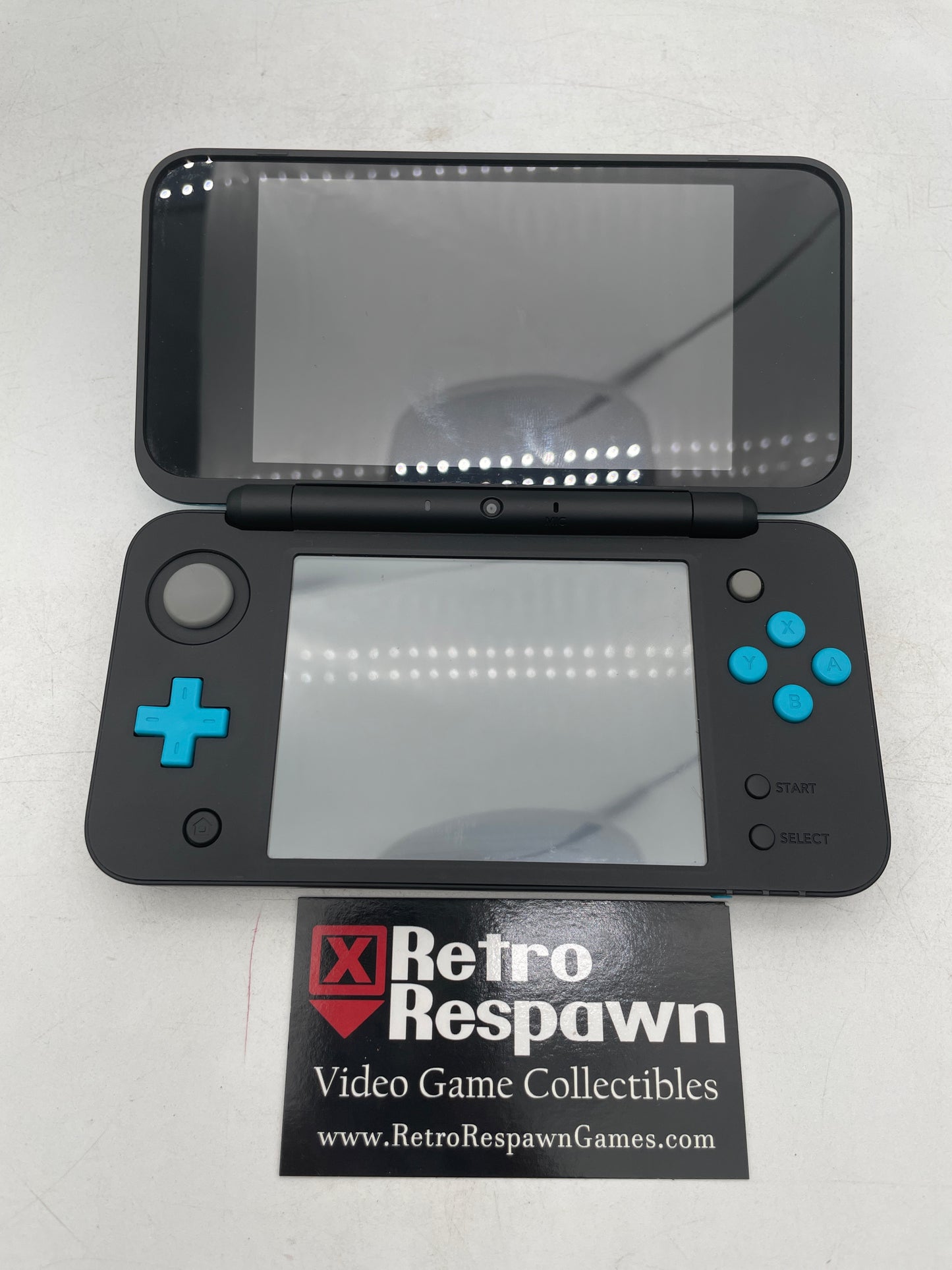 Modded New Nintendo 2DS XL Blue and Black - Nintendo 3DS (Console + Charger)