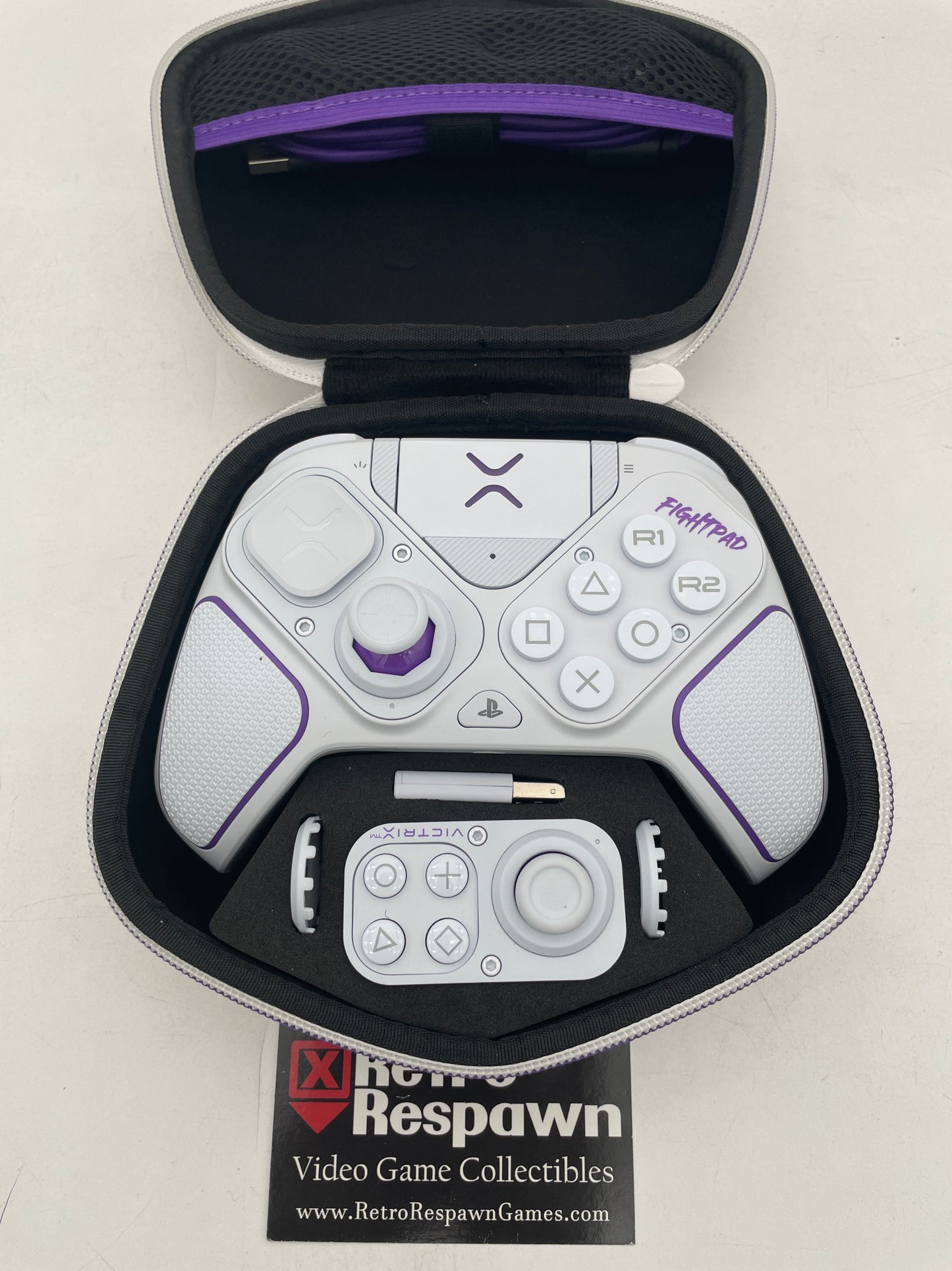 Victrix Pro BFG White Controller - PlayStation 5 (Controller+Case)