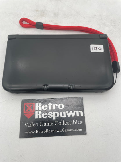 Nintendo 3DS XL Black - Nintendo 3DS (Console + Charger)