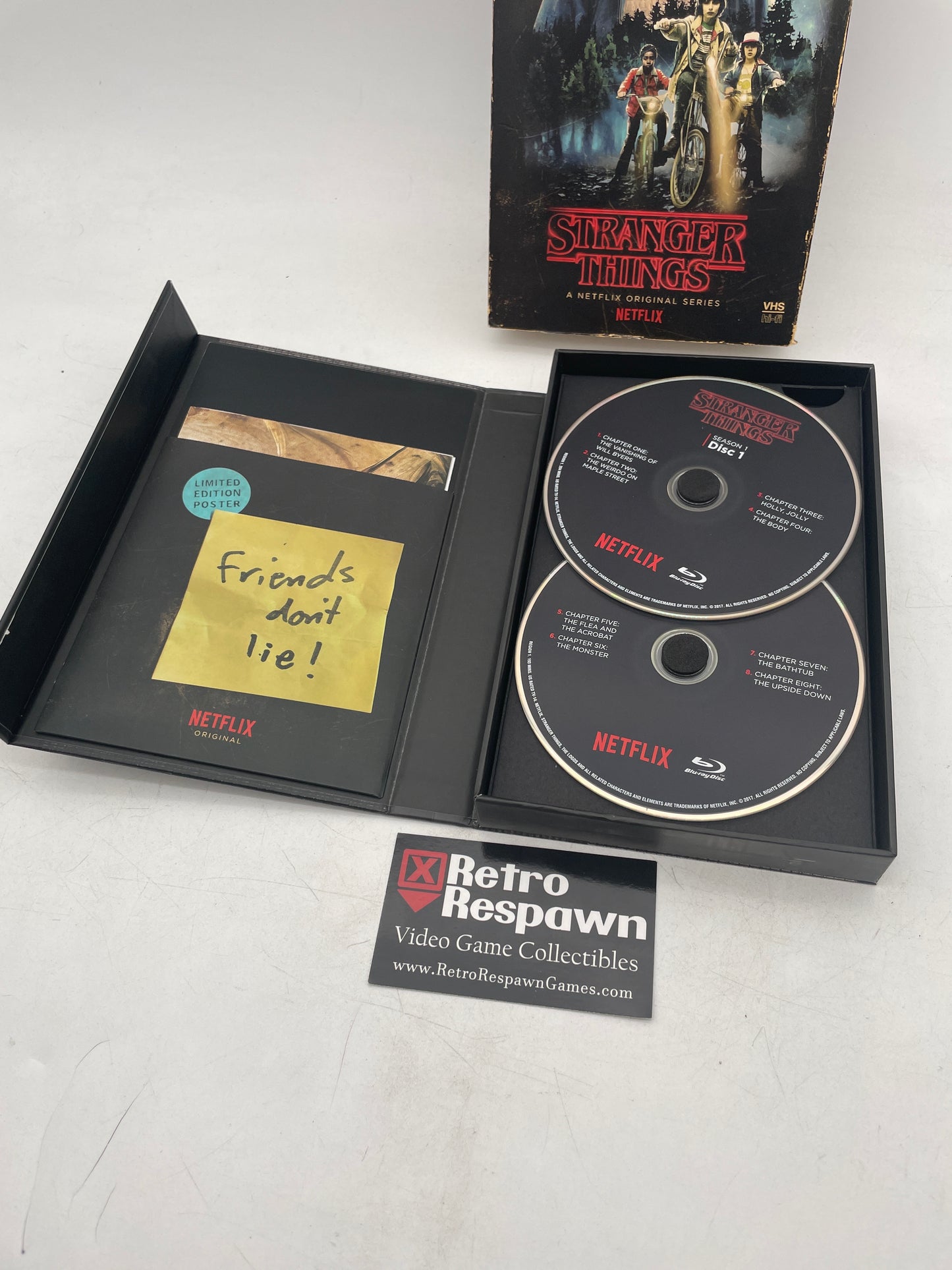 Stranger Things Season 1 VHS Limited Edition [Blu-Ray] - Tv Show/Movie (Complete)