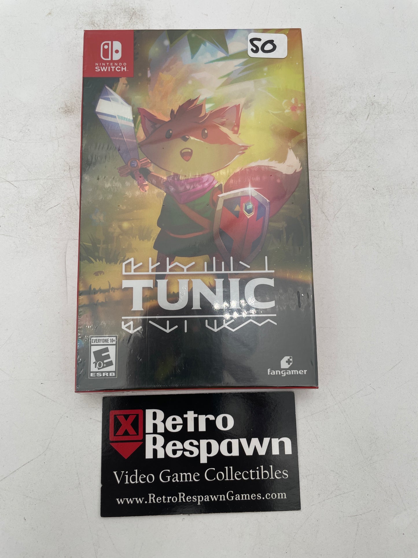 Tunic [Deluxe Edition] - Nintendo Switch (Sealed)