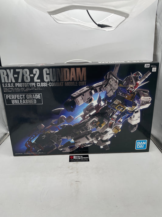 RX-78-2 Gundam Perfect Grade Unleashed - Gunpla Model Kit (Complete)