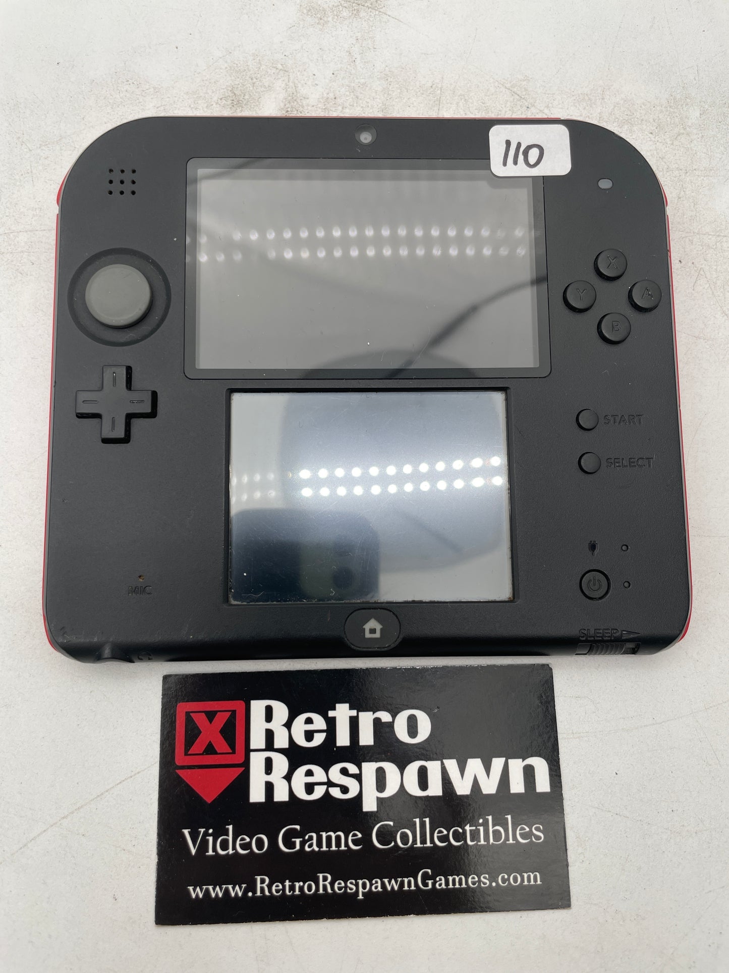 Nintendo 2DS Black and Red - Nintendo 3DS (Console + Charger)