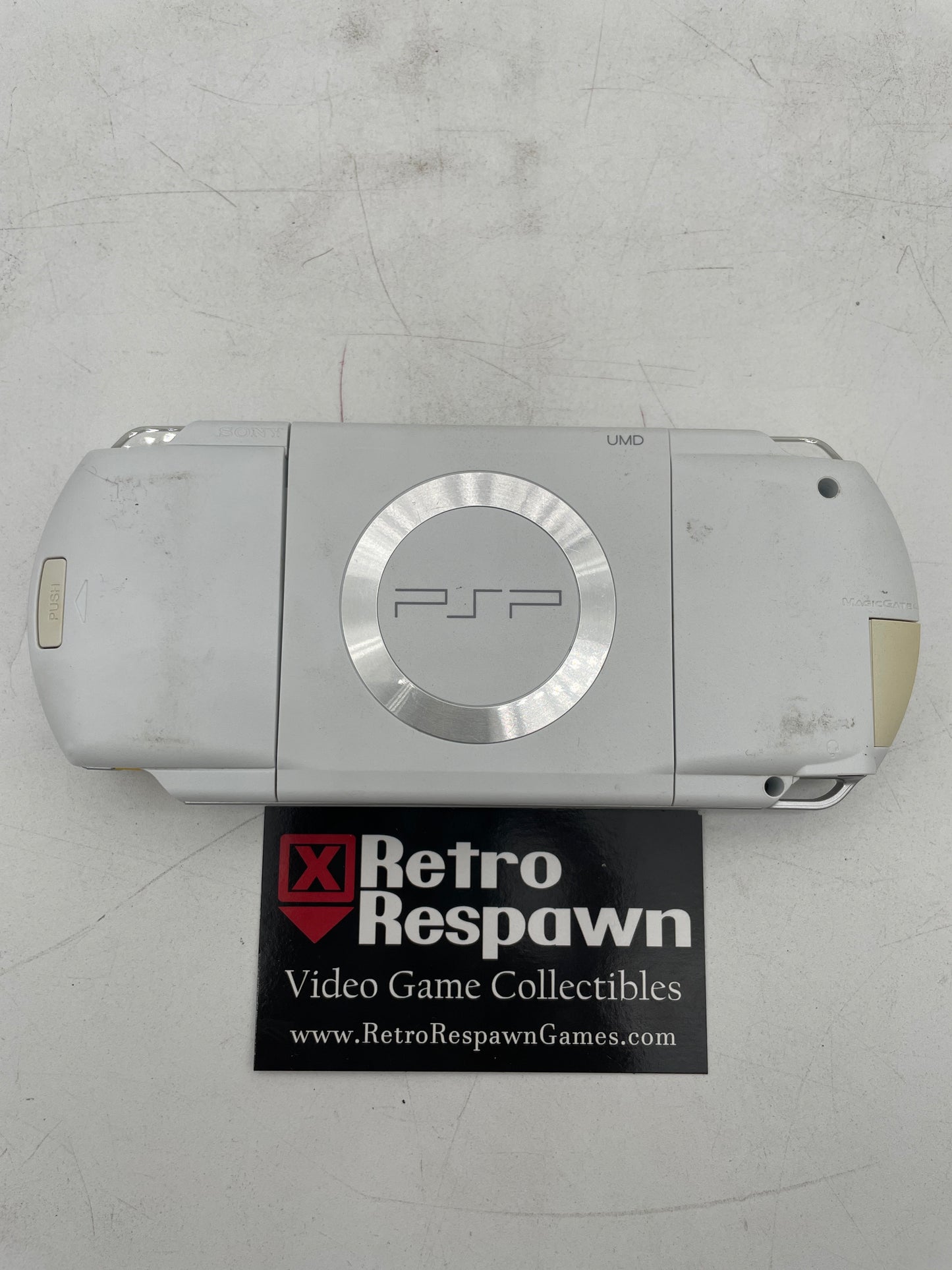 PSP-1000 Ceramic White - JP PSP (Console + Charger)