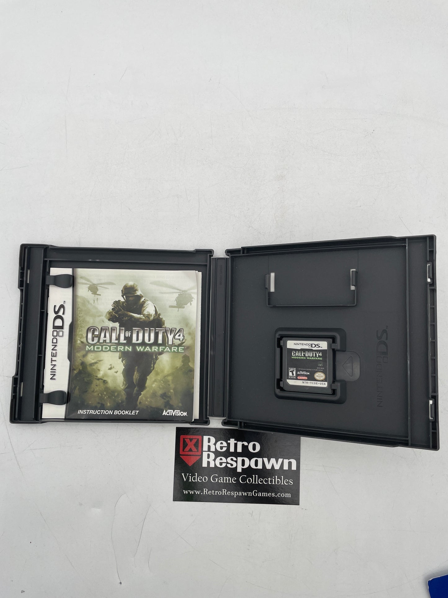 Call of Duty 4 Modern Warfare - Nintendo DS (Complete)