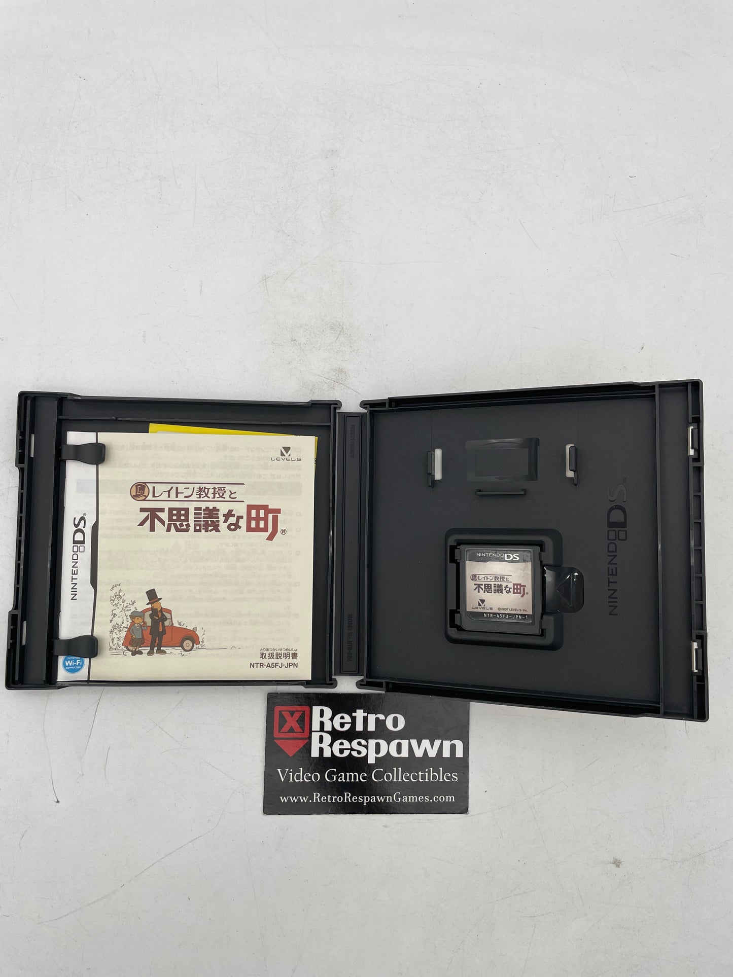 Professor Layton and the Curious Village - JP Nintendo DS (Complete)