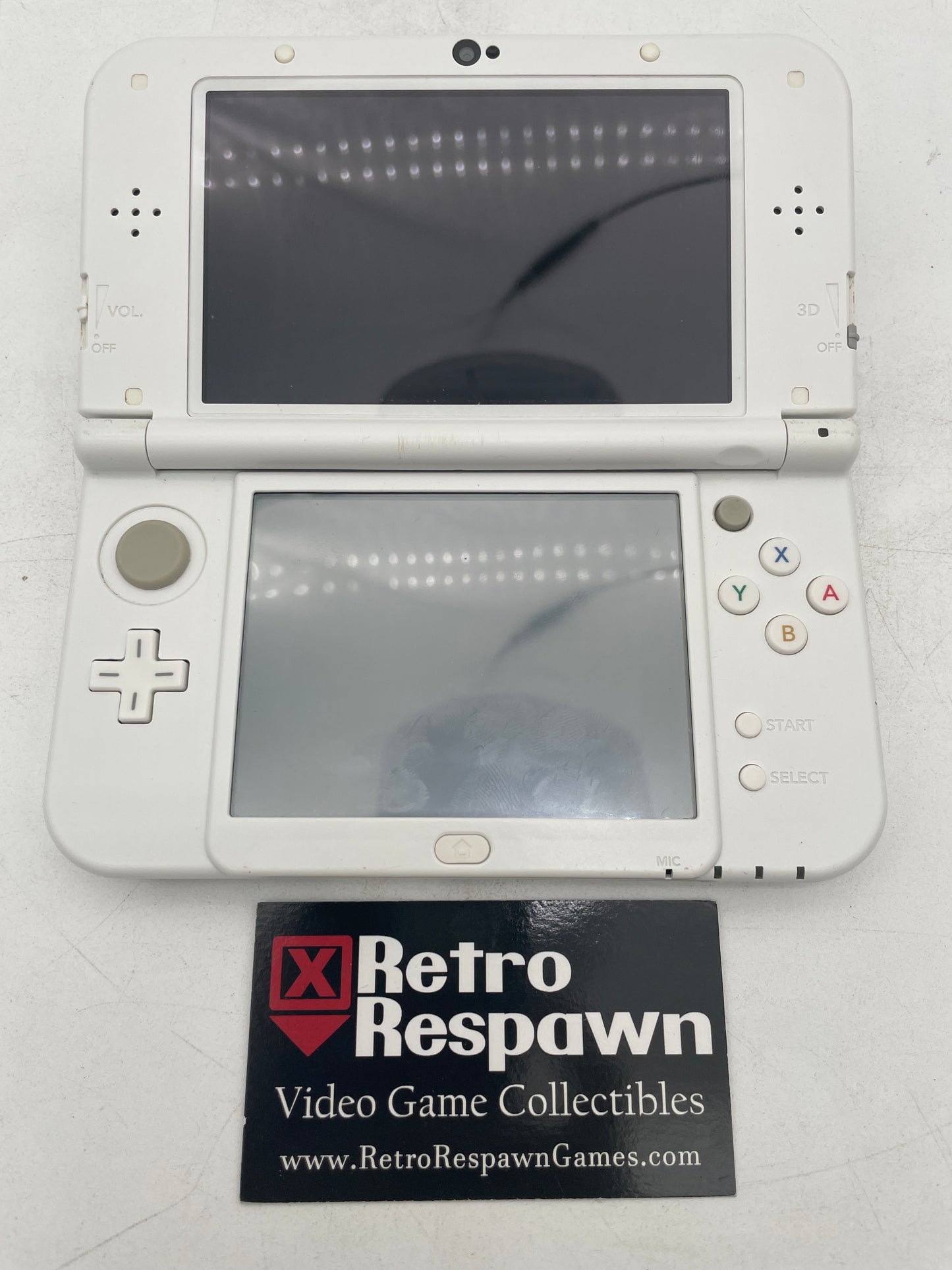 Modded New Nintendo 3DS LL White - JP Nintendo 3DS (Console + Charger)
