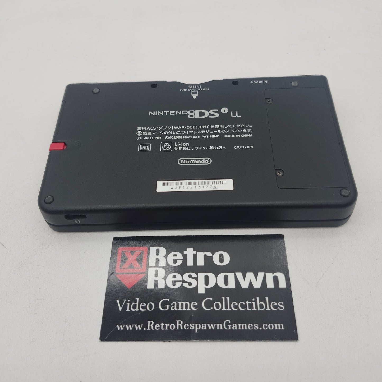 Red Nintendo DSi LL Super Mario Bros. 25th Anniversary  - JP Nintendo DS (Console + Charger)