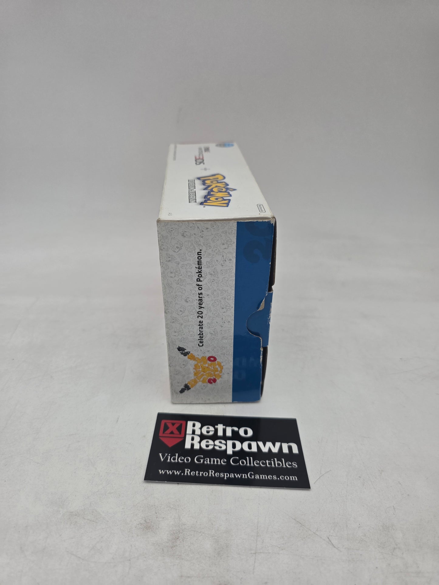 New Nintendo 3DS Pokemon 20th Anniversary Blue and Red [Singapore] - Nintendo 3DS (Complete)