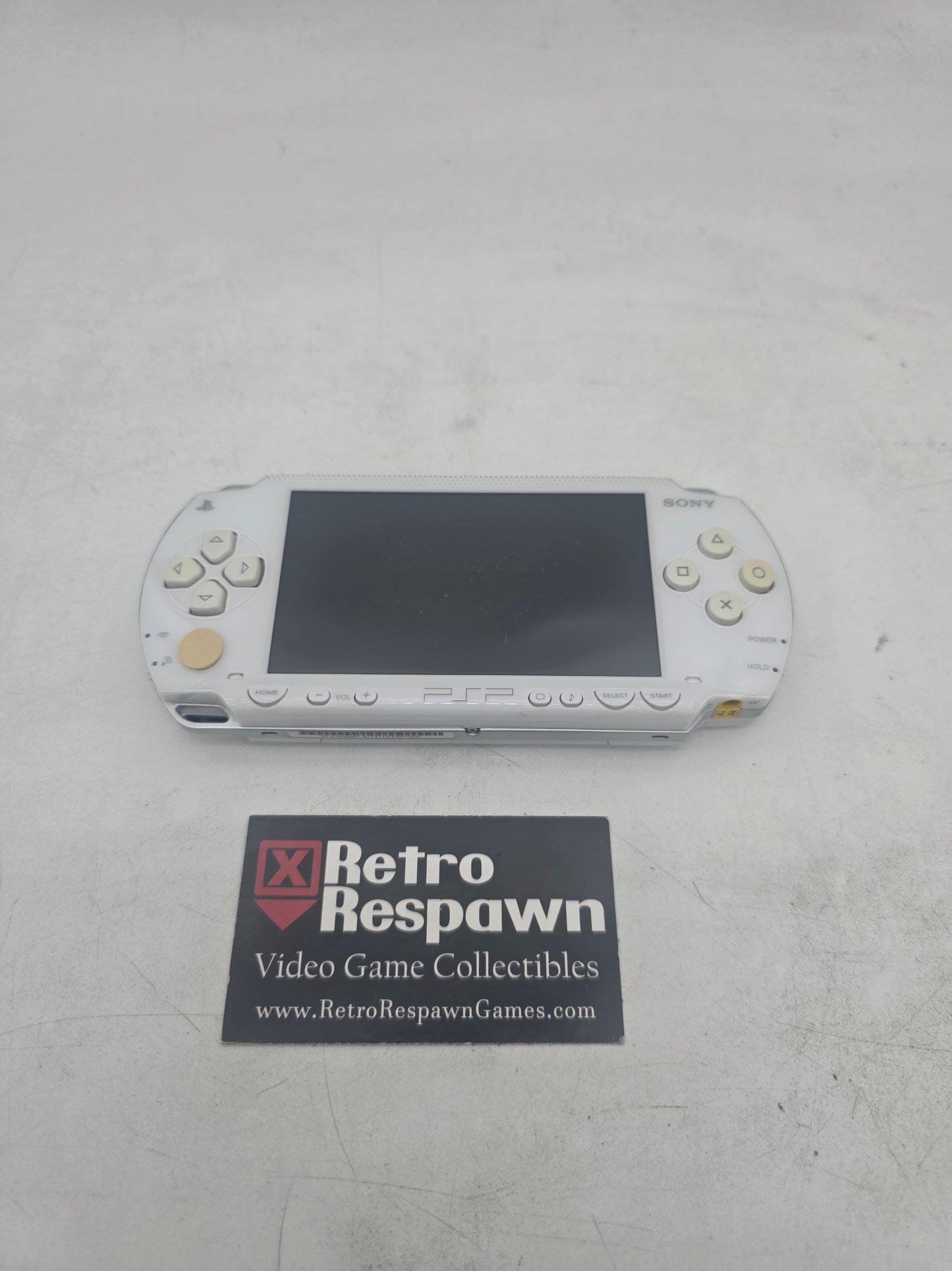 PSP 1000 White Console - PSP (Console+Charger)