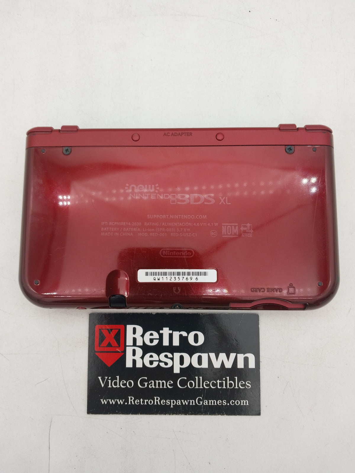 New Nintendo 3DS XL Red - Nintendo 3DS (Console + Charger)