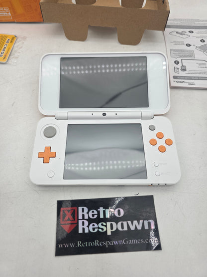 CFW New Nintendo 2DS XL White & Orange - Nintendo 3DS (Complete)
