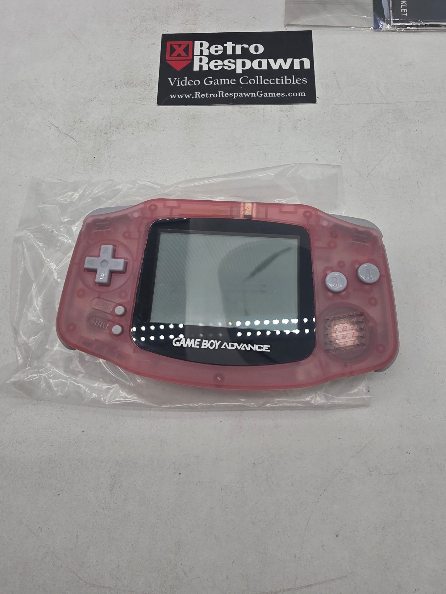 Fuschia Pink Gameboy Advance System - Gameboy Advance (Complete)