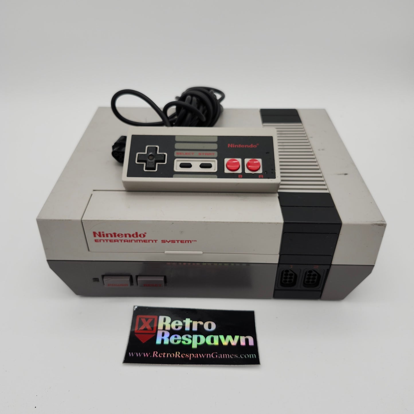 Nintendo NES Console - NES (Console, Controller and all wires)