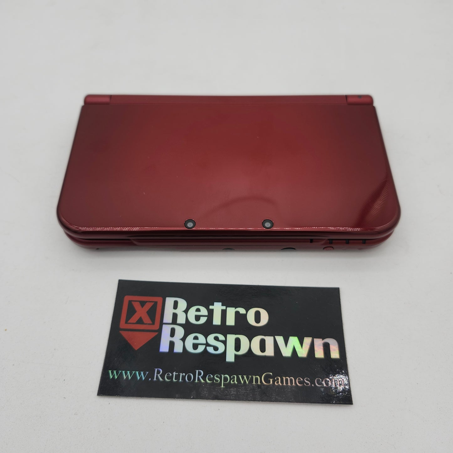 New Nintendo 3DS XL Red - Nintendo 3DS (Console + Charger)
