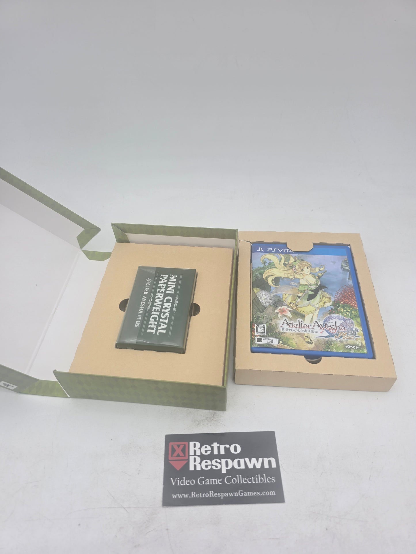 Atelier Ayesha Plus: Koukon no Daichi no Renkinjutsu [Premium Box] - JP Playstation Vita (Complete)