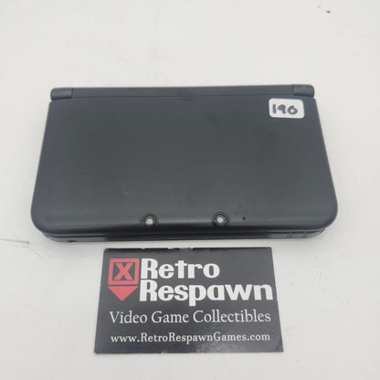 Nintendo 3DS XL Black - Nintendo 3DS (Console + Charger)