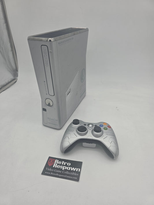Xbox 360 Console Halo Reach Edition [Cosmetic Flaw] - Xbox 360 (Console,Controller,hardrive,Wires)