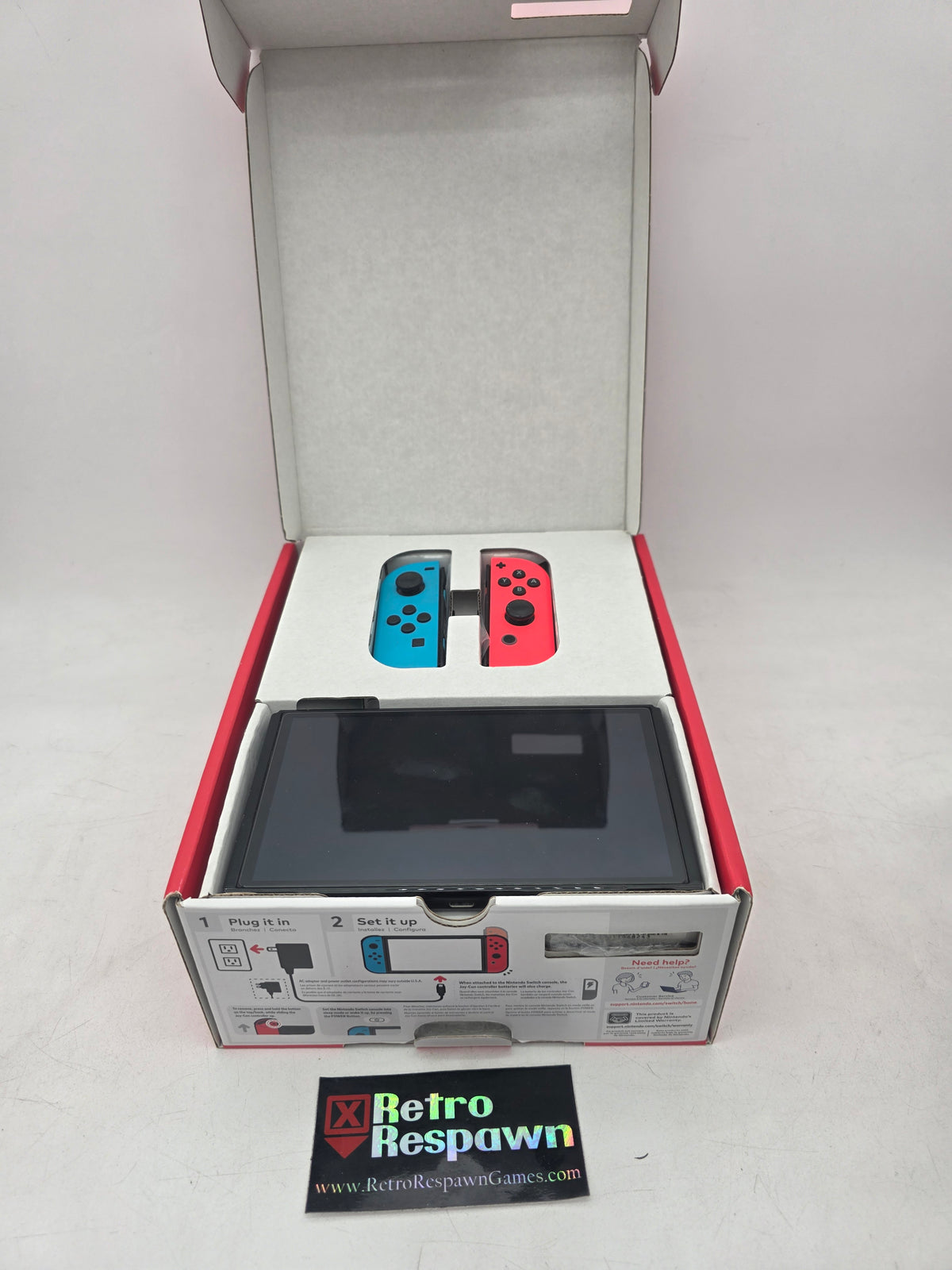 Nintendo Switch OLED with Black and Red Joy-Con - Nintendo Switch (Complete)