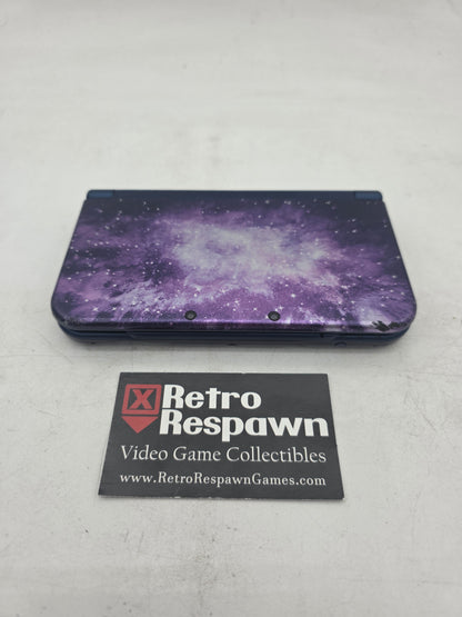 New Nintendo 3DS XL Galaxy - Nintendo 3DS (Console + Charger)