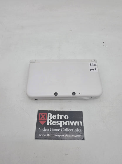 Modded New Nintendo 3DS LL Pearl White - JP Nintendo 3DS (Console + Charger)