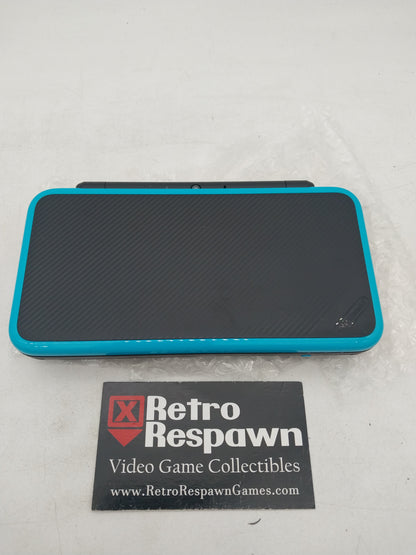 New Nintendo 2DS XL Black & Turquoise - Nintendo 3DS (Complete)