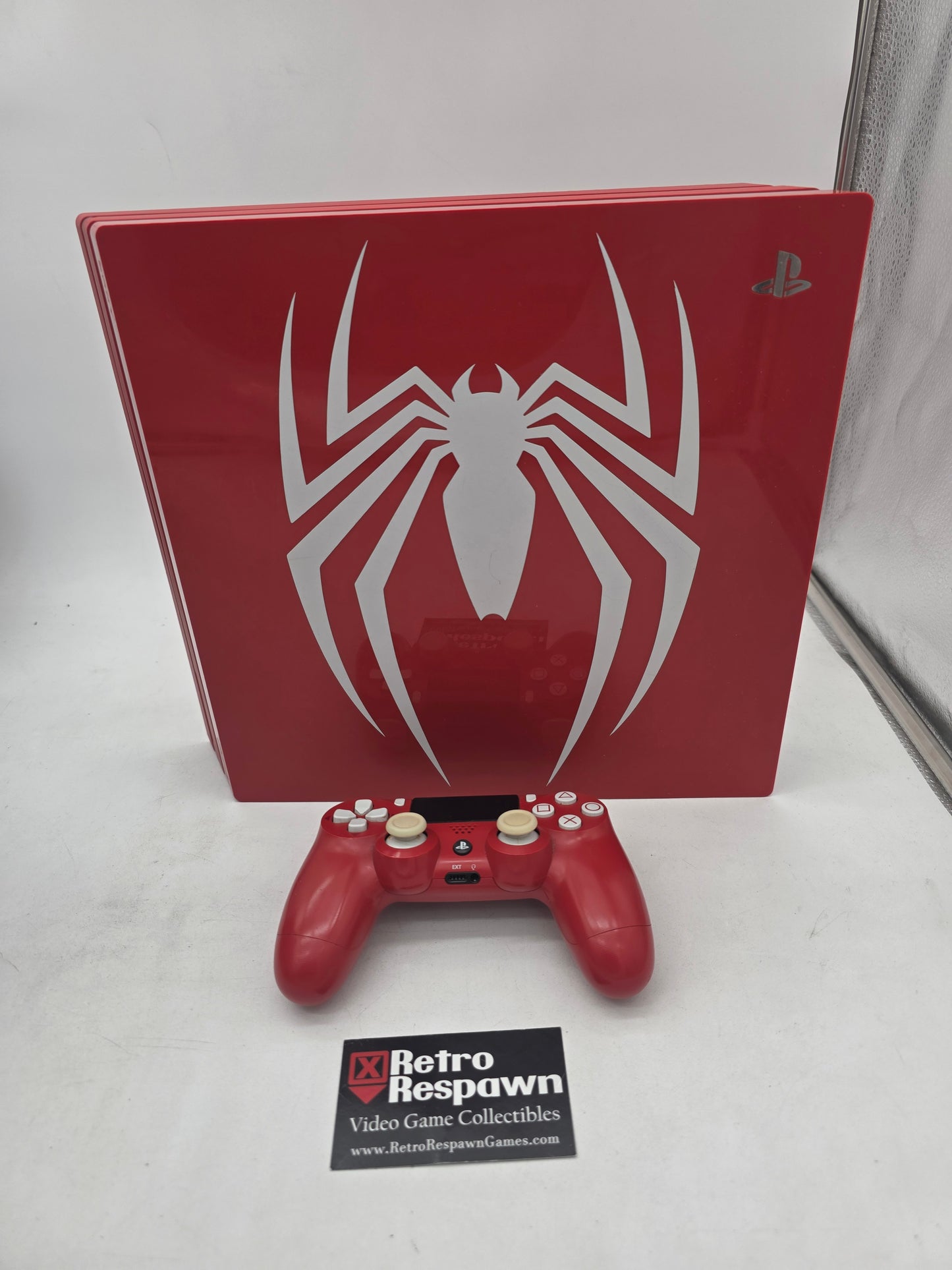 Playstation 4 Pro 1TB Spiderman Console - Playstation 4 (Console, Controller all wires)