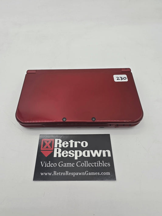 New Nintendo 3DS XL Red - Nintendo 3DS (Console + Charger)