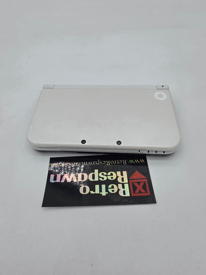 Fire Emblem Fates [Special Edition] - Nintendo 3DS (Console + Charger)