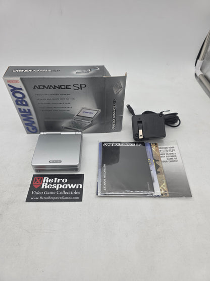 Platinum Gameboy Advance SP - GameBoy Advance (Complete)