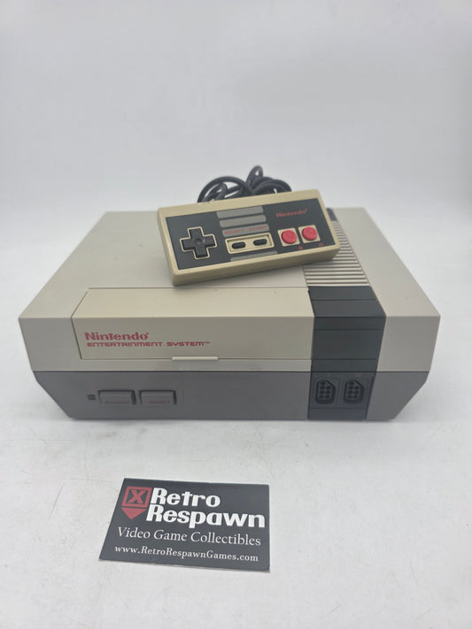 Nintendo NES Console - NES (Console, Controller and all wires)