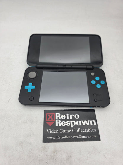 CFW New Nintendo 2DS XL Blue and Black - Nintendo 3DS (Console + Charger)