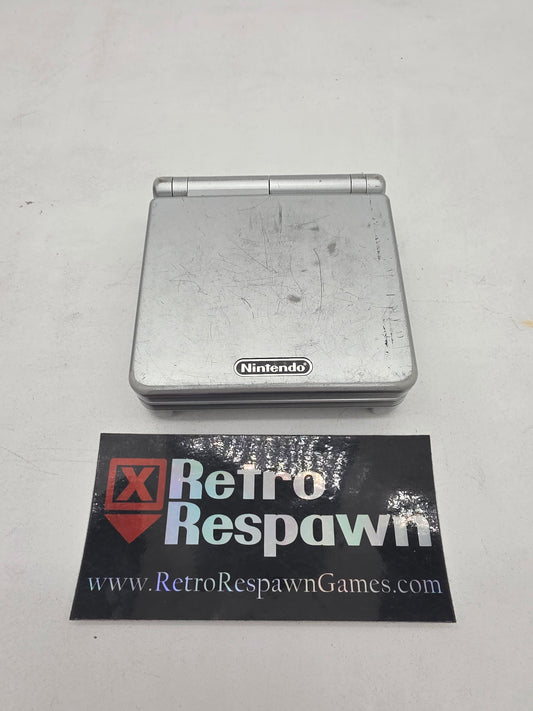 Silver Game Boy Advance SP - GameBoy Advance (Console + Charger)