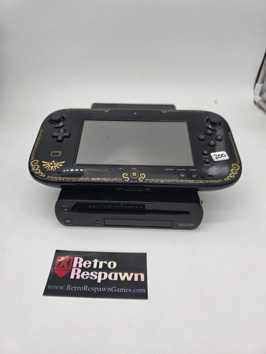Wii U Console Deluxe: Zelda Wind Waker Edition - Wii U (Console and all wires)