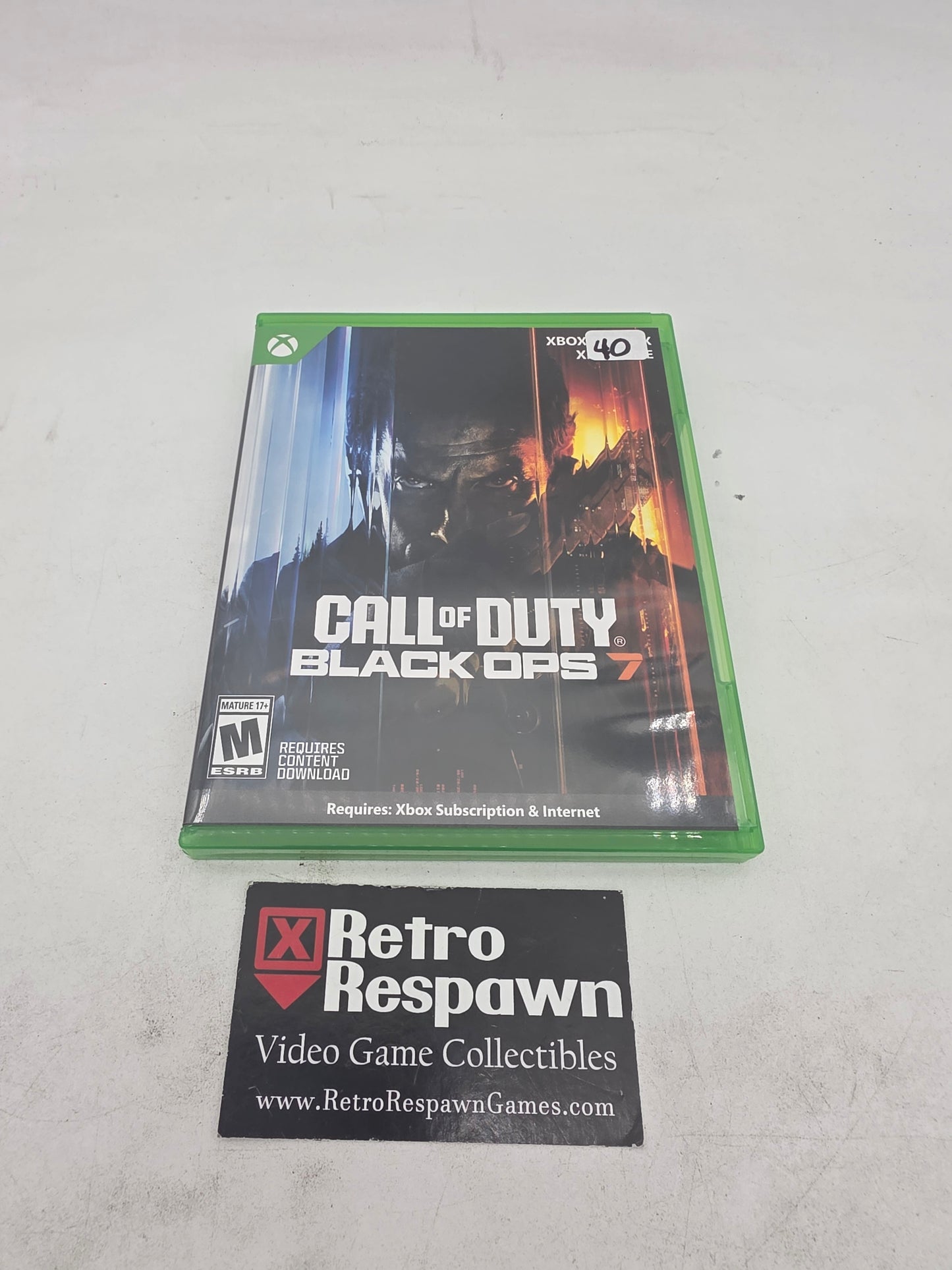Call of Duty Black Op 7 - Xbox One/Xbox Series x (Complete)