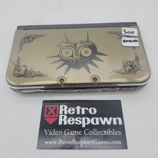 New Nintendo 3DS XL Majoras Mask Reshell - Nintendo 3DS (Console + Charger)