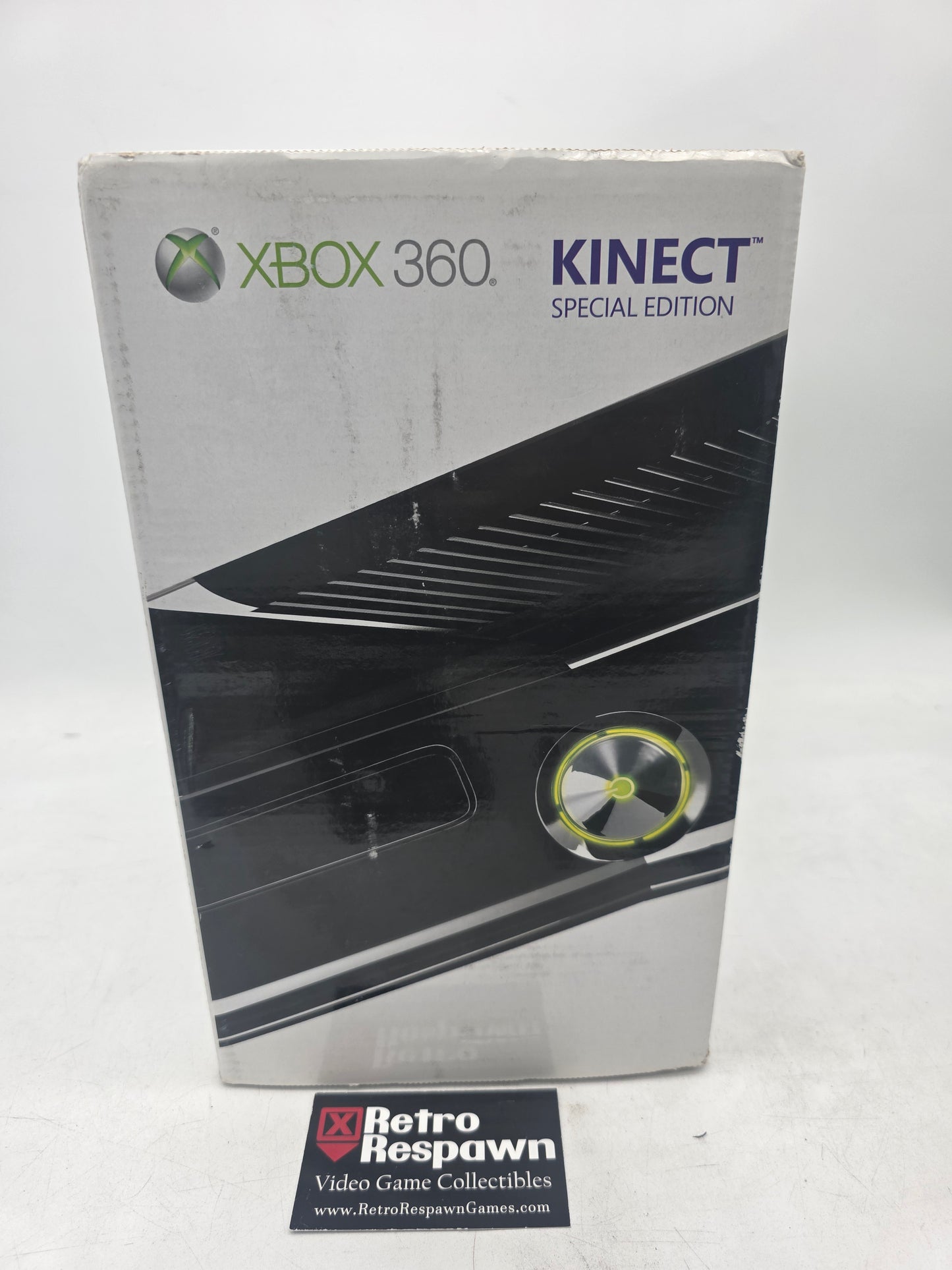 Xbox 360 Slim Console 250GB Kinect Bundle - Xbox 360 (Sealed)